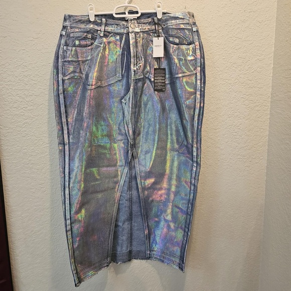 Forever 21 Women's Plus Size 1X Iridescent‎ Denim Maxi Skirt Front Leg Slit - Picture 2 of 6